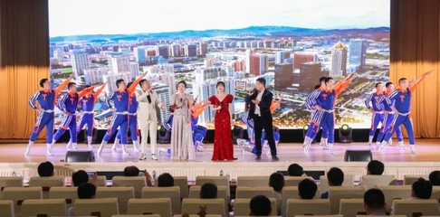 經開區舉行“黨旗飄揚”——慶“七一”全區大型文藝演出