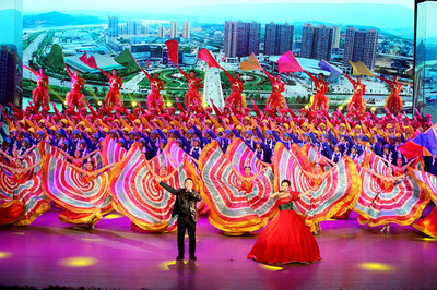 歌頌新時(shí)代，放歌開發(fā)區(qū)——經(jīng)開區(qū)大型文藝晚會(huì)彰顯文藝創(chuàng)作新活力